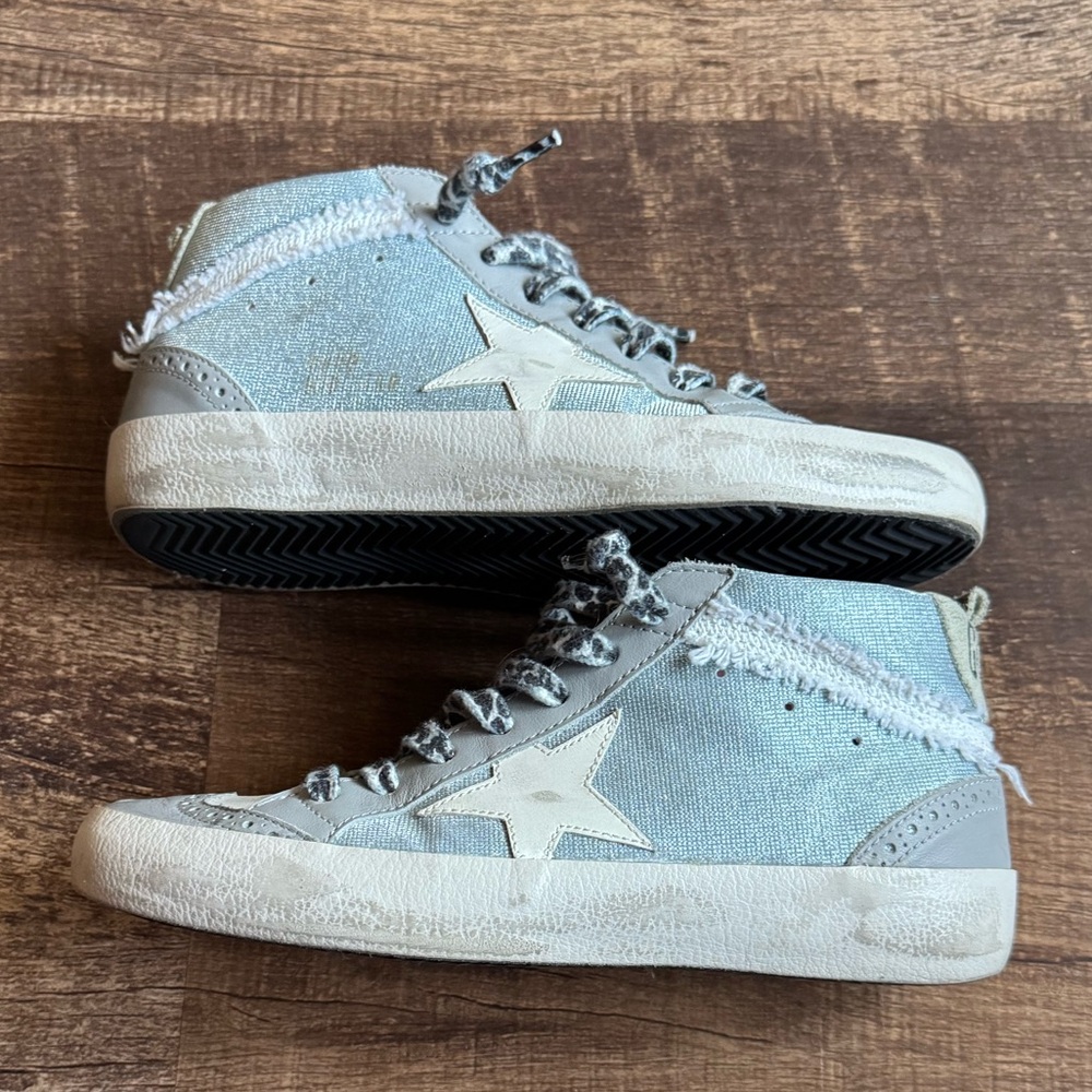 Golden Goose Mid Star Canvas Wing-Tip Sneakers in Light Blue/Gray 38 - Picture 4 of 13